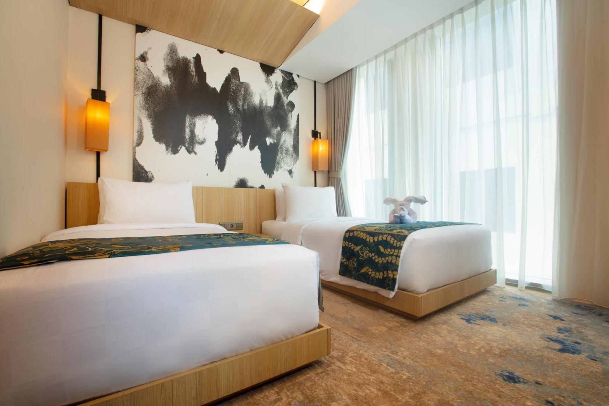 Louis Kienne Cikarang Hotel & Service Apartment Bekasi Eksteriør bilde