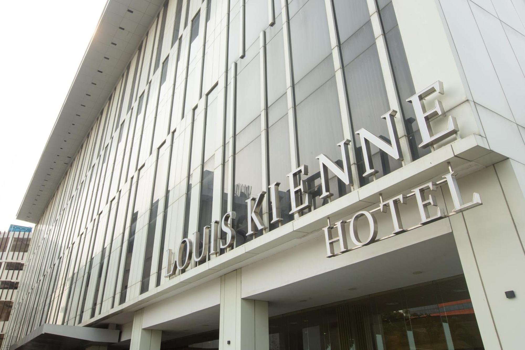Louis Kienne Cikarang Hotel & Service Apartment Bekasi Eksteriør bilde